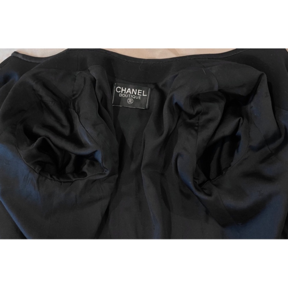 ✨Vintage CHANEL 1994 Collection CC Logo Black Wool Suit Jacket Blazer Coat - Picture 14 of 16